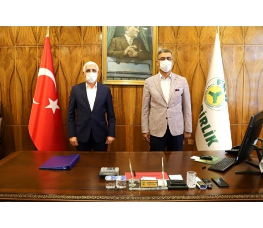  Fiskobirlik ile Marmarabirlik güç birliği konusunda görüşme gerçekleştirdiler